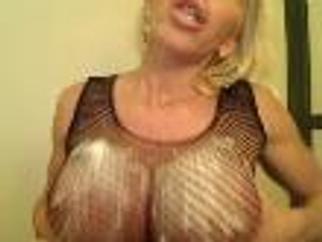 Live Sex - Video - bigboobskrisz Live Sex - Video - bigboobskrisz