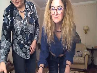 Live Sex - Video - Ozzy_Helen Live Sex - Video - Ozzy_Helen