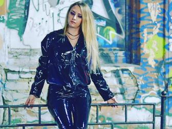 NikkiMistress