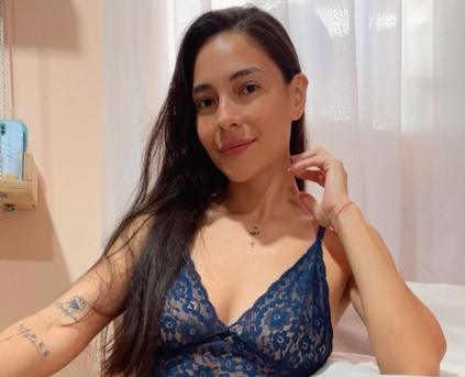 Girl Alone - juliettarox03