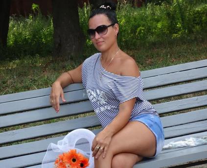 Friends & Romance - OneAnomaly