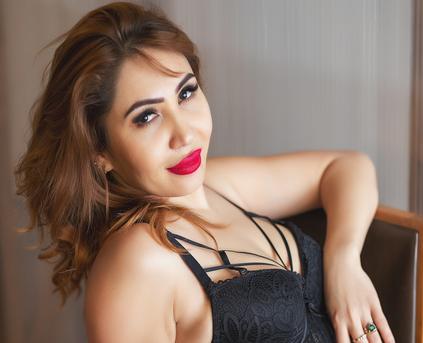 Girl Alone - Lili_Ni