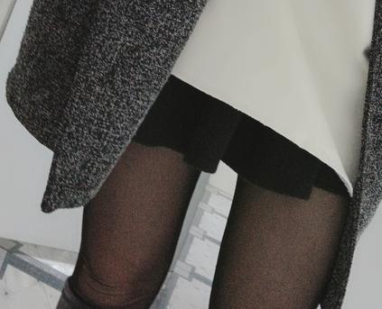 Shy Girl Alone - XiaoYanHott