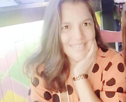 Girl Alone - EstelaHot246