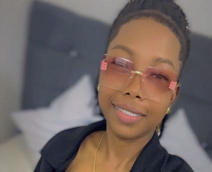 Girl Alone - NaomiStreetk