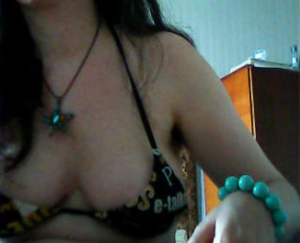 Girl Alone - livesexychic