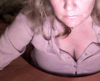Girl Alone - livesexychic