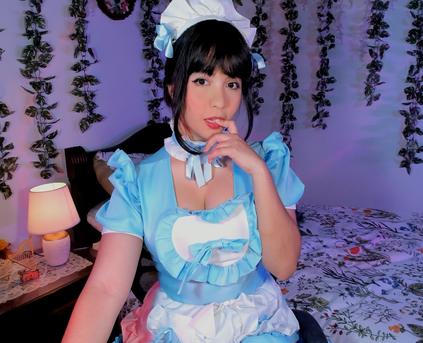 Girl Alone - FlorynCottonn