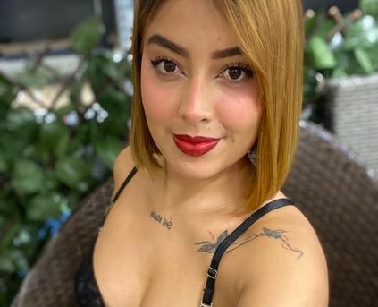 Girl Alone - Ariana_Alvarez