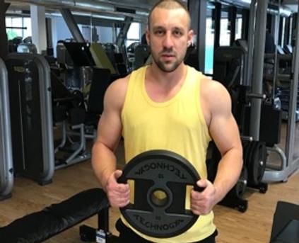 Guy Alone (Gay) - MuscledBoy1