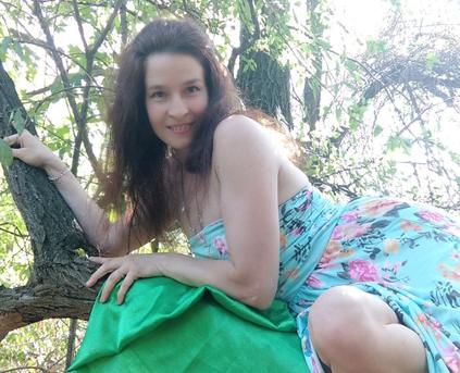 Girl Alone - dream199