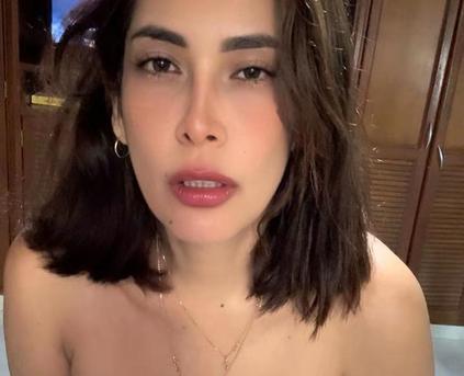 Girl Alone - RenatamilfPlay