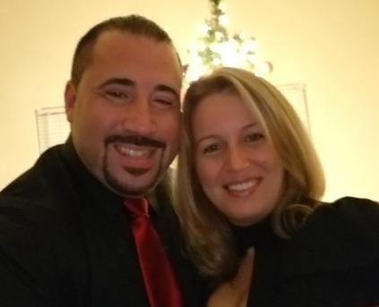 Girl and Guy (Couples) - sexycouple300400