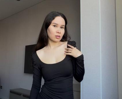 Girl Alone - Francesca986