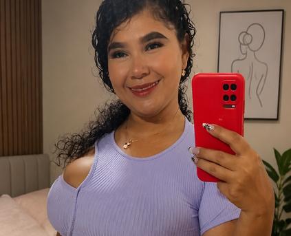 Girl Alone - XMeganRosxX