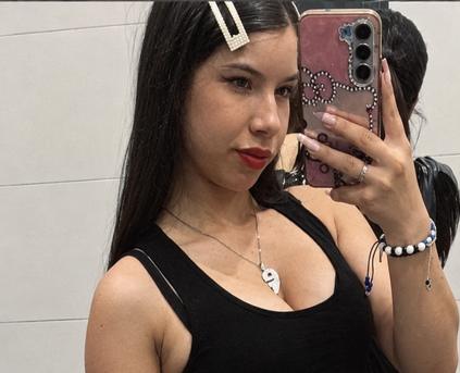 Girl Alone - AylaKiss