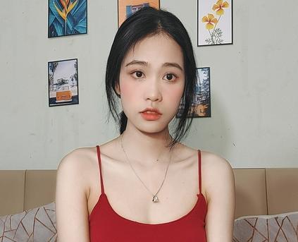 Girl Alone - MisaAdela