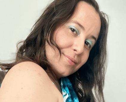 Girl Alone - Misscharmyingishere