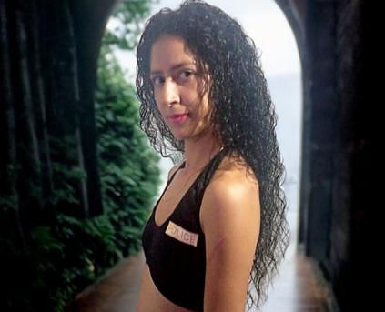 Girl Alone - KateWillianss