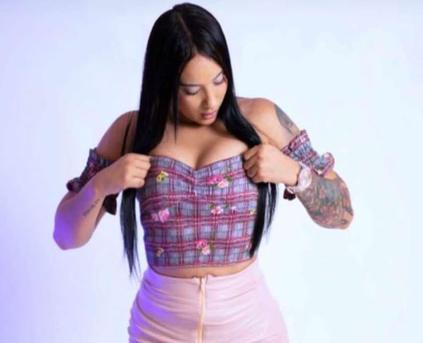Girl Alone - Sophia_Carter