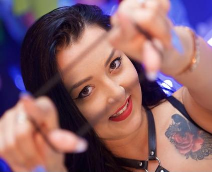 Girl Alone - InesNova