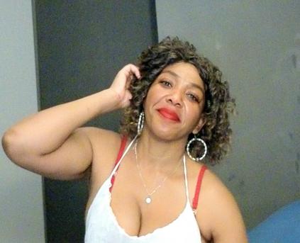 Girl Alone - Lillyan