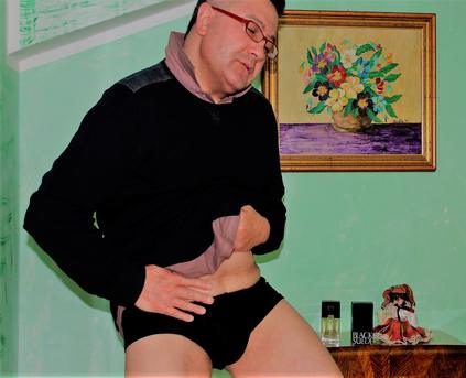 Guy Alone (Gay) - Tmon25