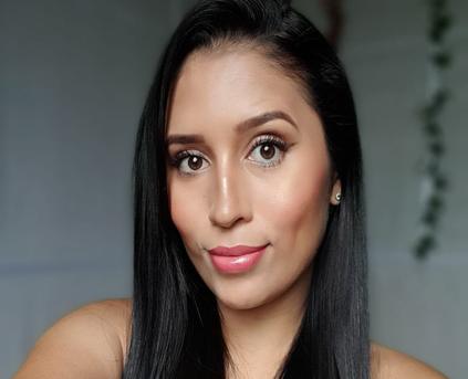 Girl Alone - Bella_Luna