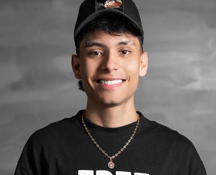 Guy Alone (Straight) - BigTyler690