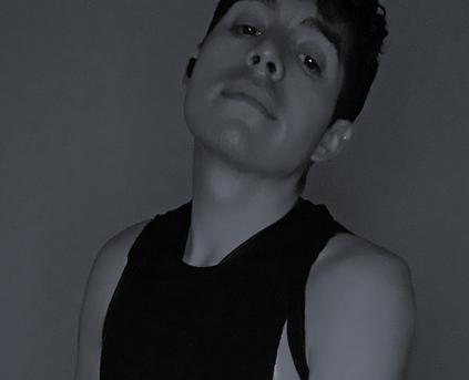 Guy Alone (Gay) - lovelycloudyboy