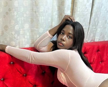 Girl Alone - Kendra_Luux