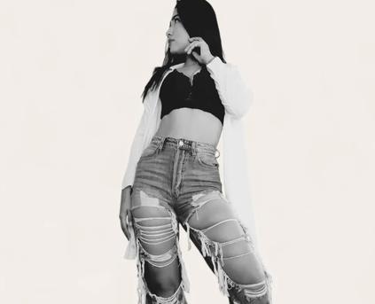 Friends & Romance - AnnyLisious