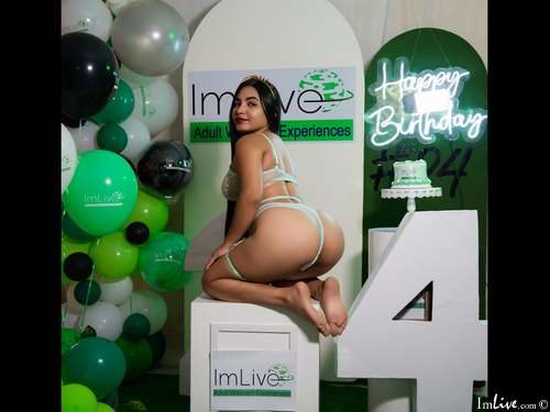 Mia_Gomez