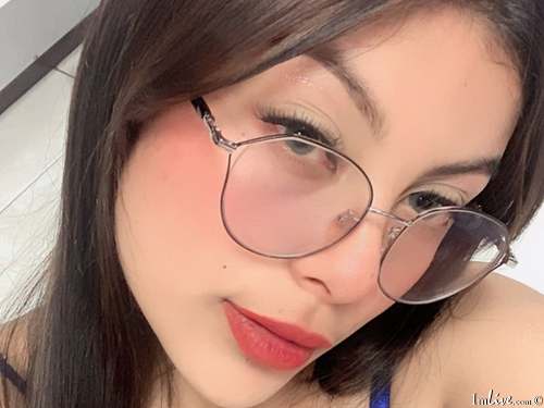 salmaportmanx from imlive