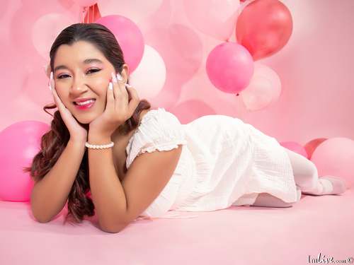 amywarth from imlive