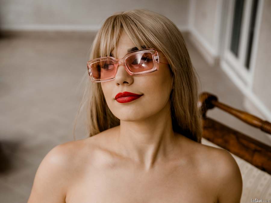 sierra_blaze from imlive
