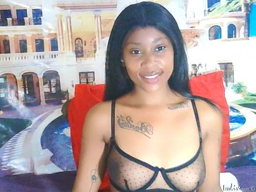 ebony_sexy_red — LIVE on IMLive