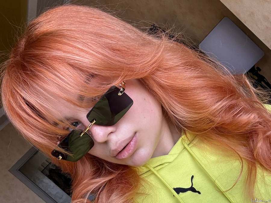 foxyfiery6983985 from imlive