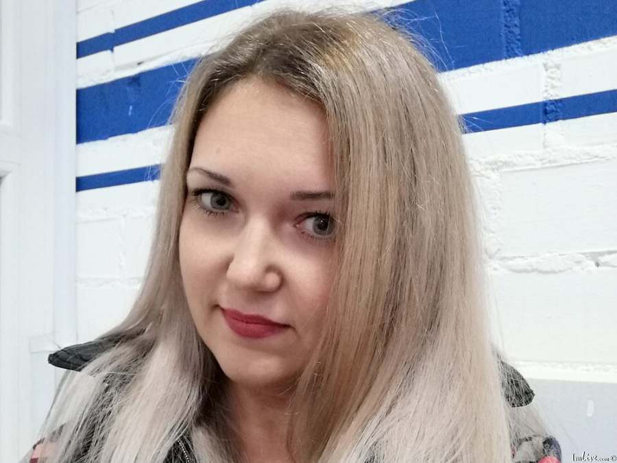 girlnastya from imlive