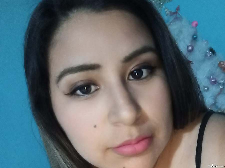 prettyyeyes from imlive