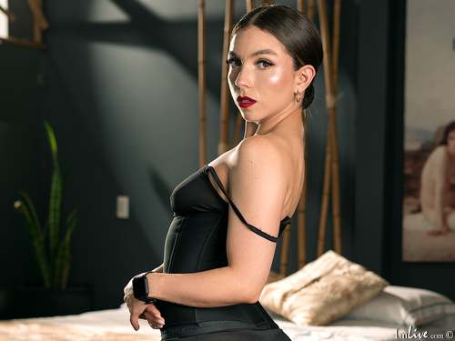 camilasantamaria from imlive