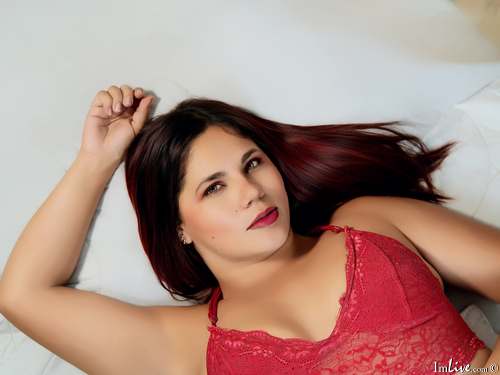 anyakarina — LIVE on IMLive