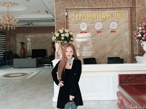 amy_pink from imlive