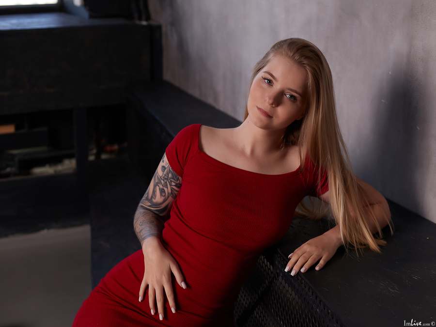 sirenafarrell from imlive