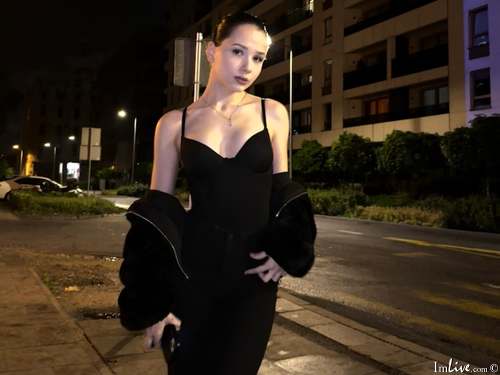 carmenlips from imlive