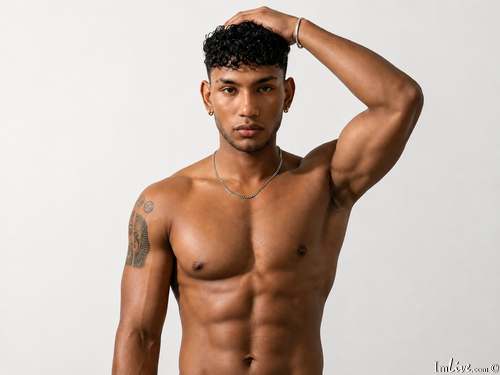 dominik_hot