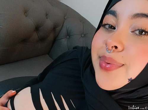 adahara — LIVE on IMLive