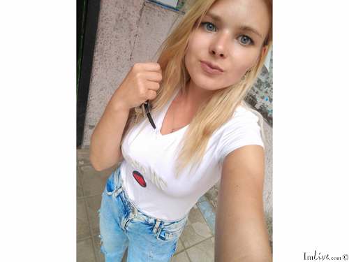 nikanight from imlive