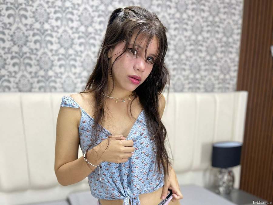 nicoleramires1 from imlive