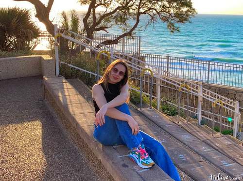 noirelune — LIVE on IMLive